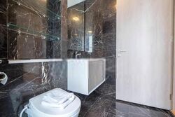J Gateway (D22), Condominium #400768081